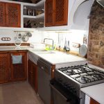 Cocina vista desde la puerta del porche
